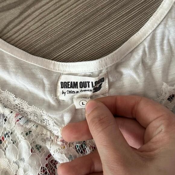 dream out loud white bohemian floral lace tank top - Picture 3 of 3